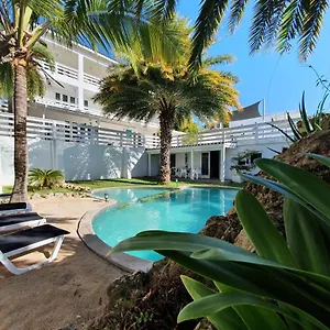 B1 With Balcony At Curacao Appartement